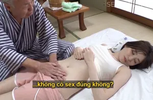 Bạn gái của con trai bị đau nhức nhờ bố chồng yêu có nghề mát-xa mát xa và cái kết